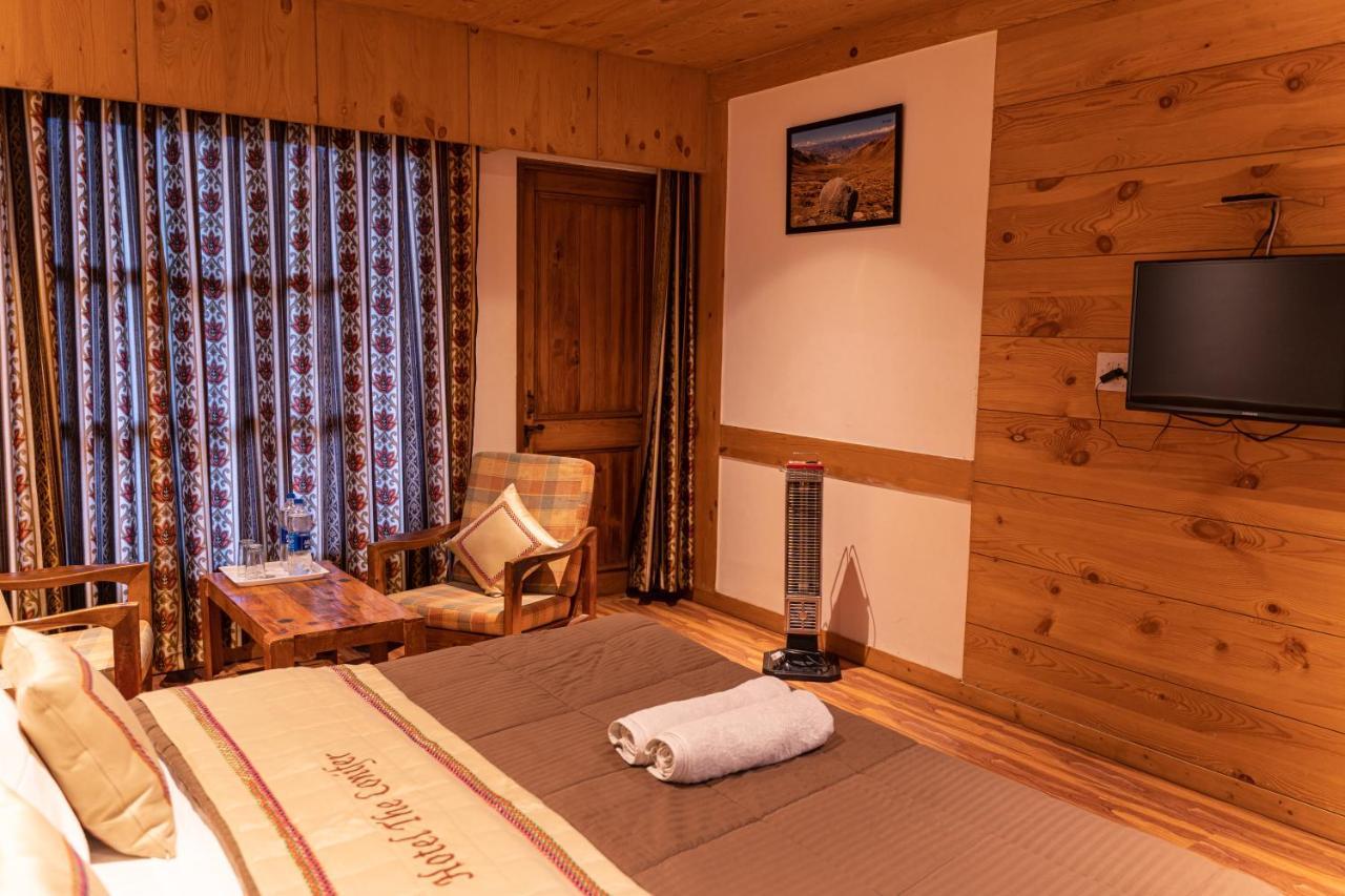 The Conifer Hotel Manāli Eksteriør billede