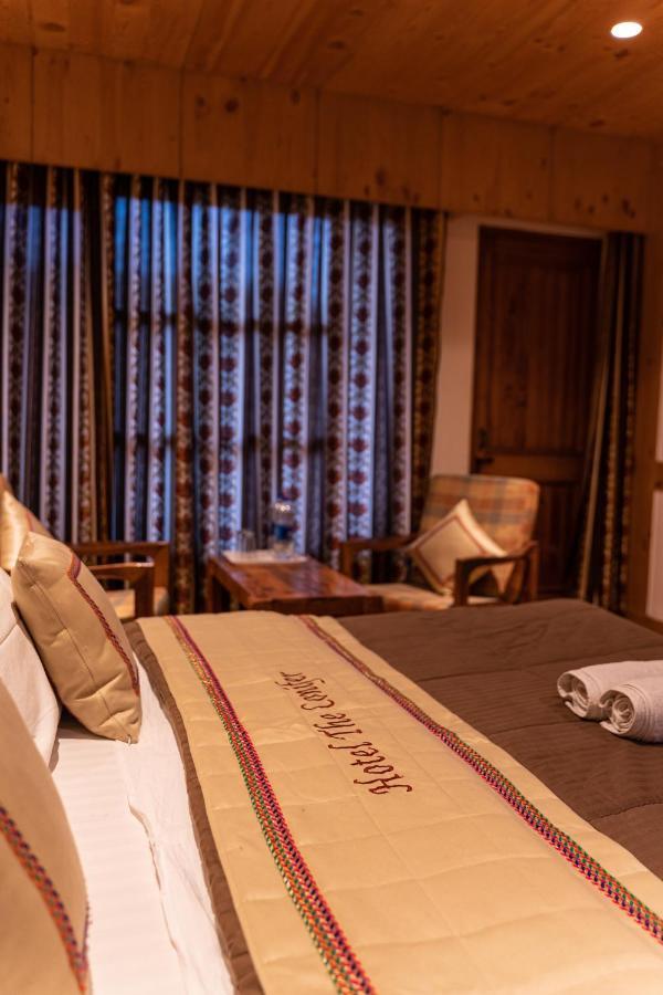The Conifer Hotel Manāli Eksteriør billede